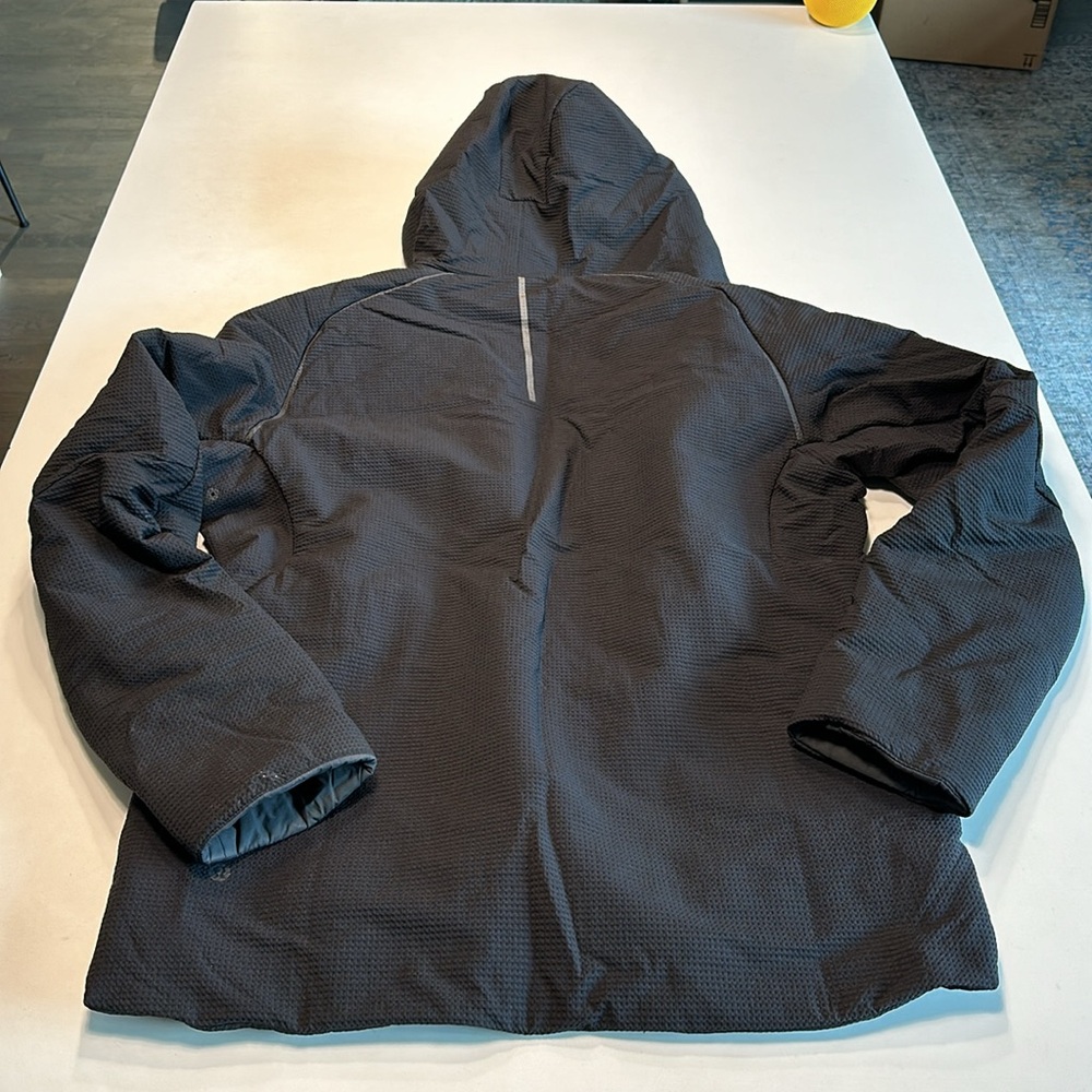Lululemon Texture tech jacket - Picture 2 of 2